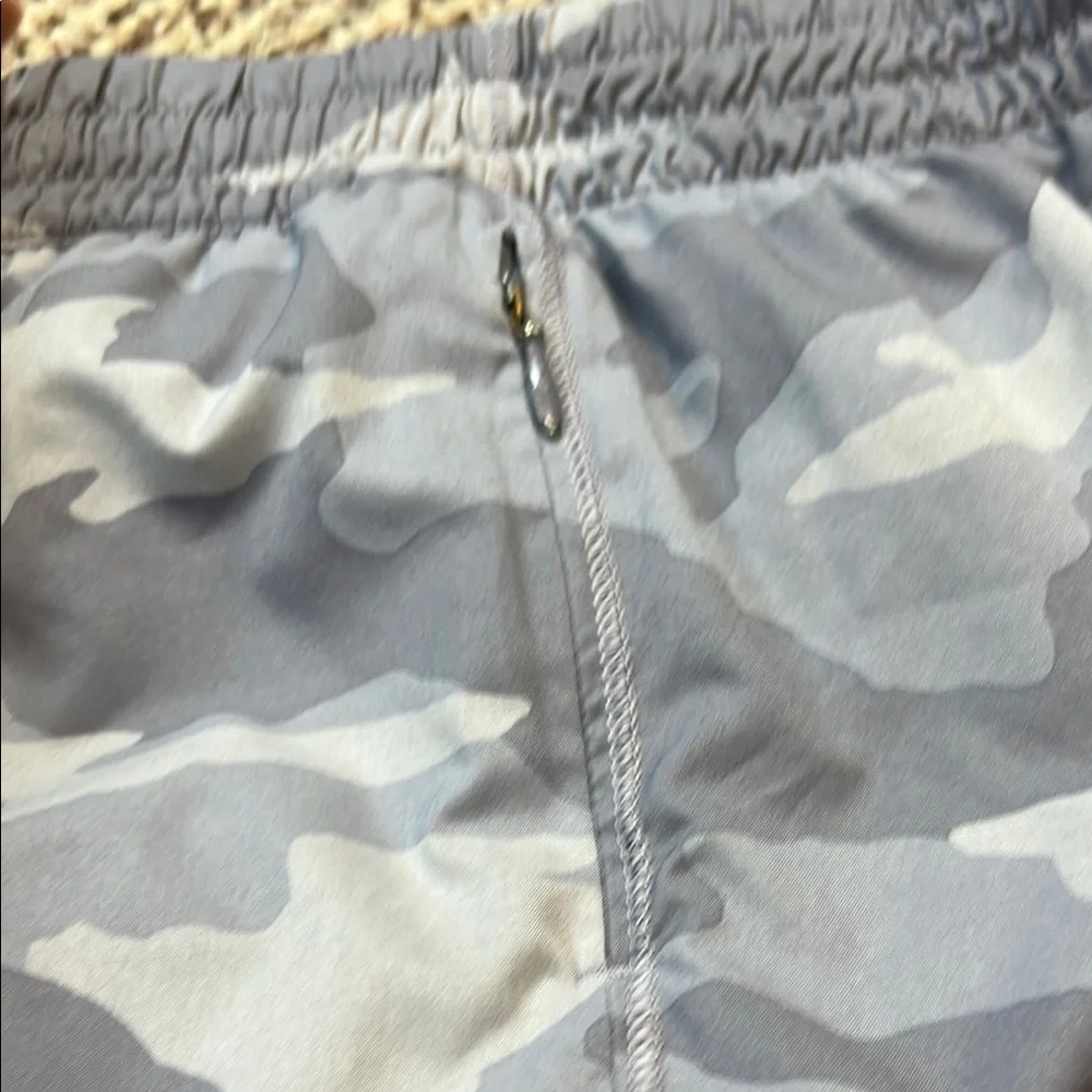 Athleta Girl‎ Gray Camouflage Shorts